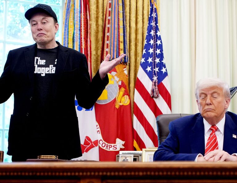 Elon-Trump-Breakup-Politics-2217853041.jpg
